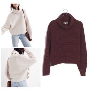 🏷Madewell Side Button Burgundy Turtleneck Sweater